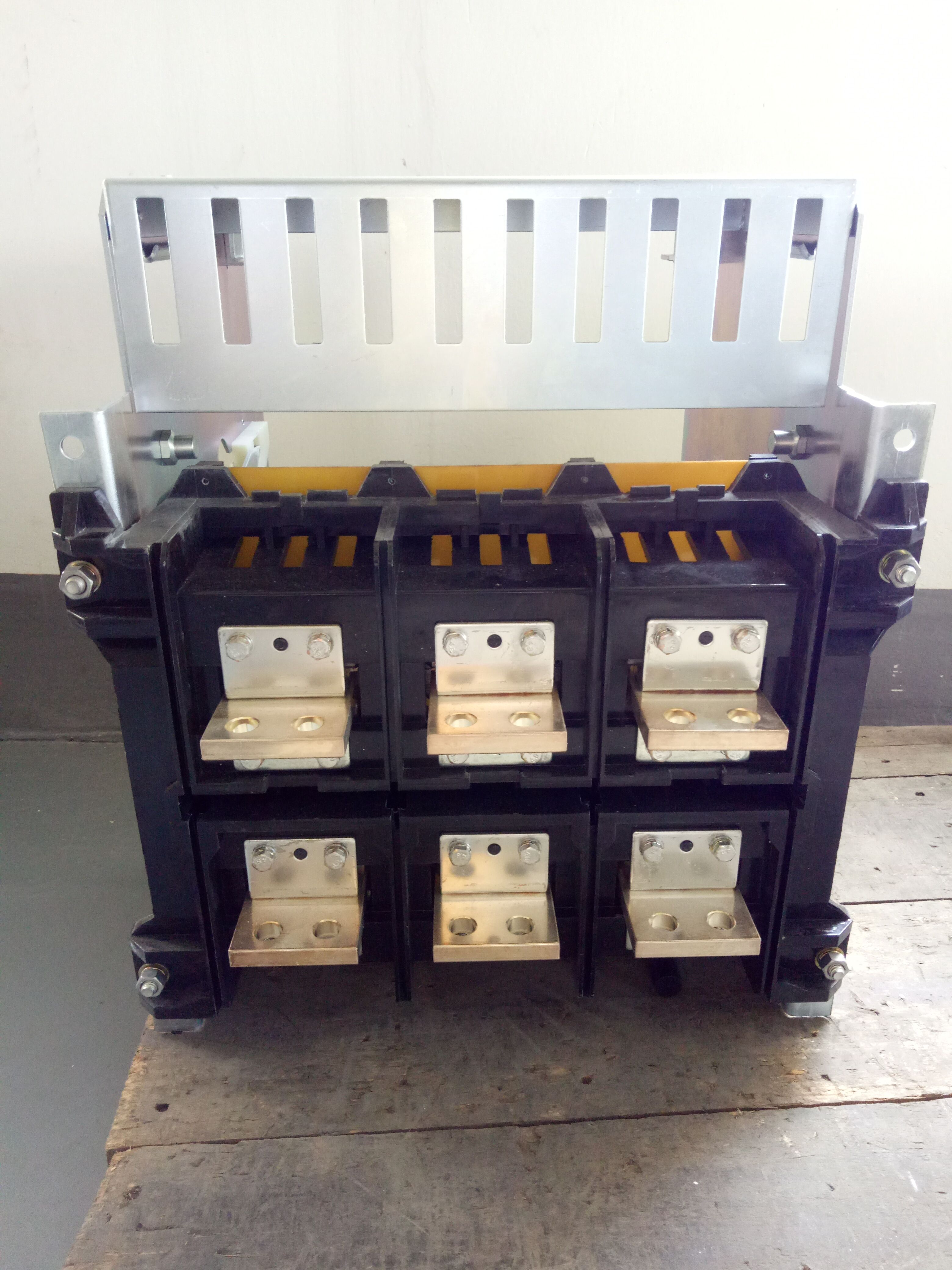 45抽屜座630A三級(jí).jpg 45抽屜座630A三級(jí).jpg