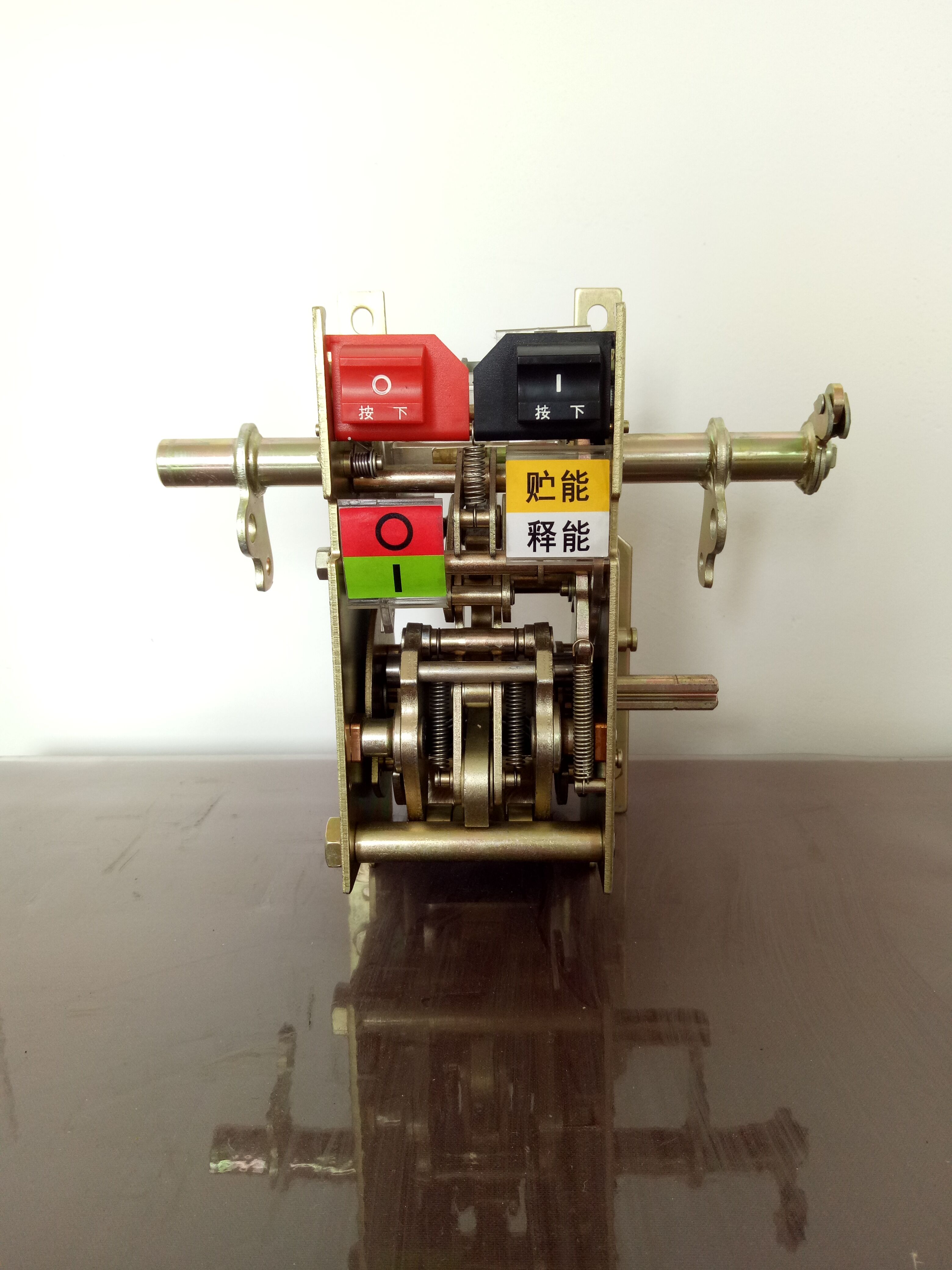 DW45二型機構(gòu).jpg DW45二型機構(gòu).jpg