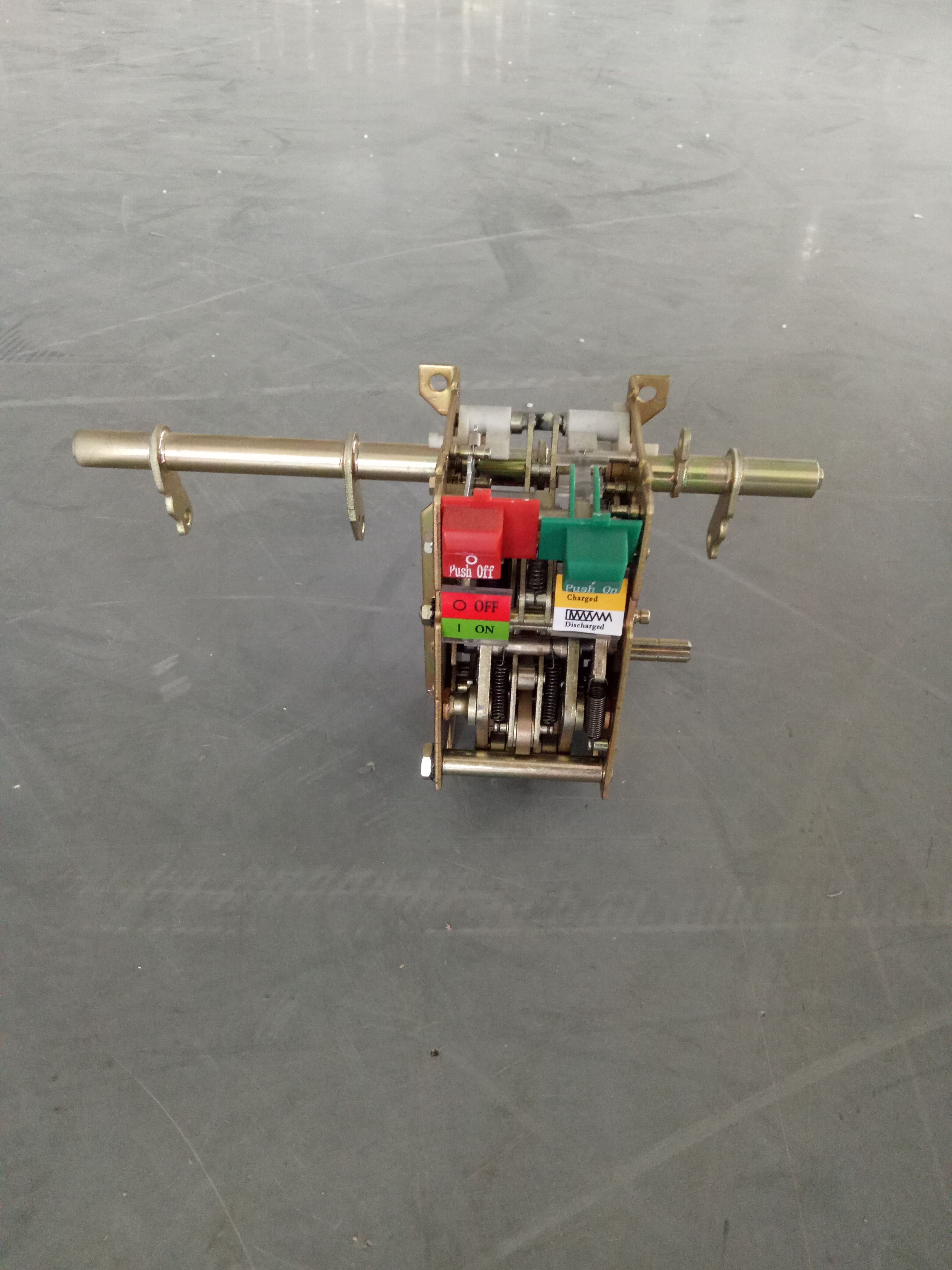 450操作機構(gòu)框一四級.jpg 450操作機構(gòu)框一四級.jpg